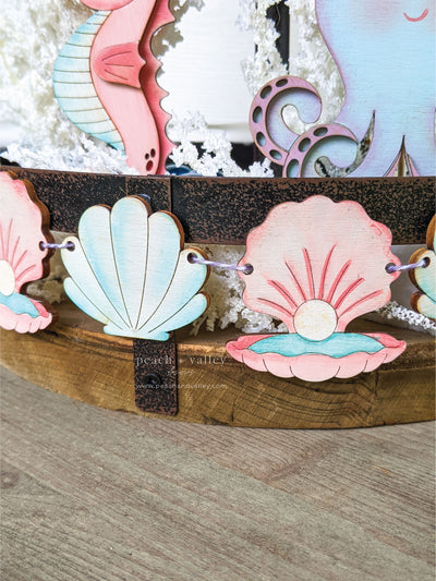 Pearl Shells Banner Blank