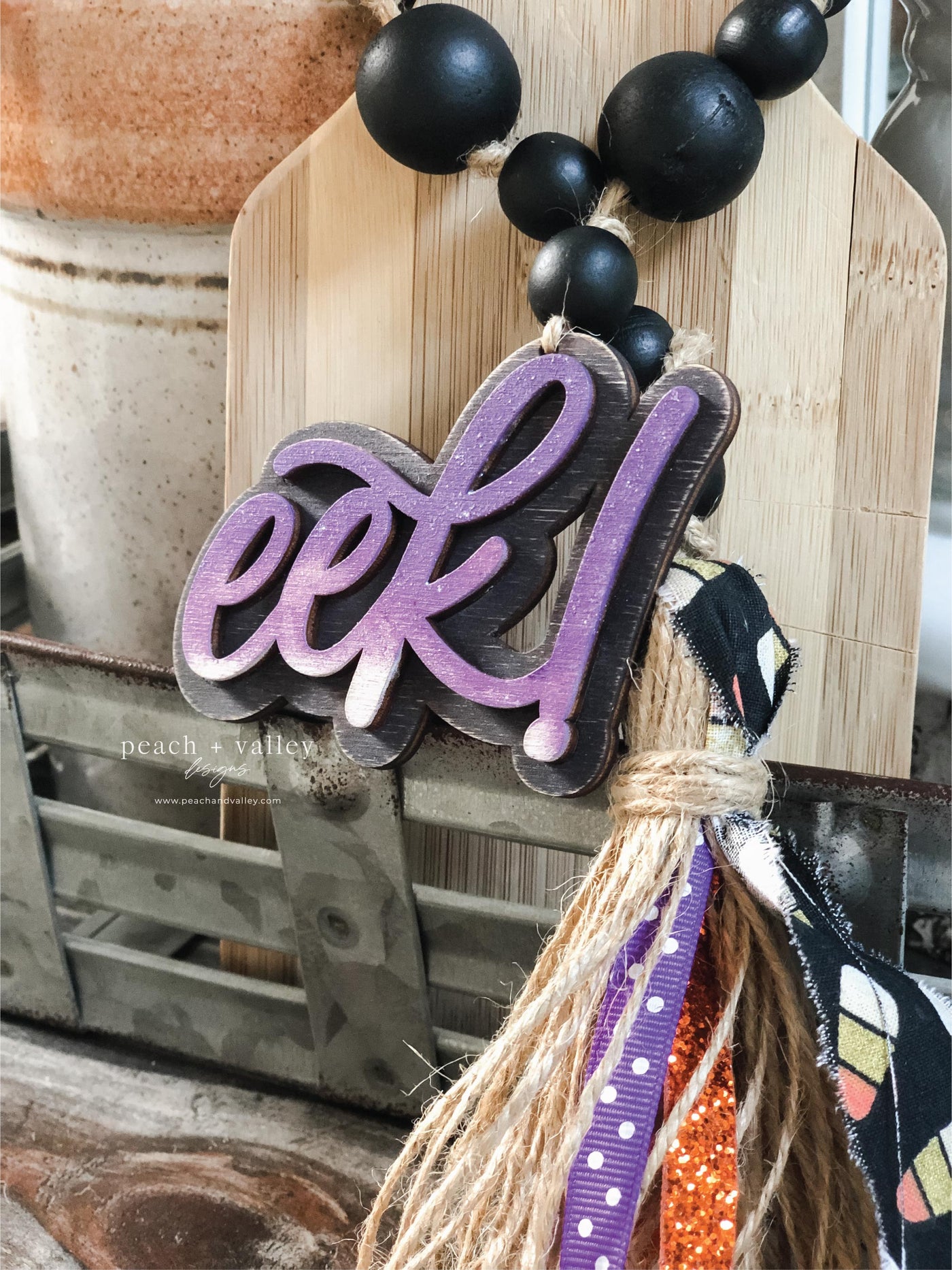 Eek! Garland Tag Blank