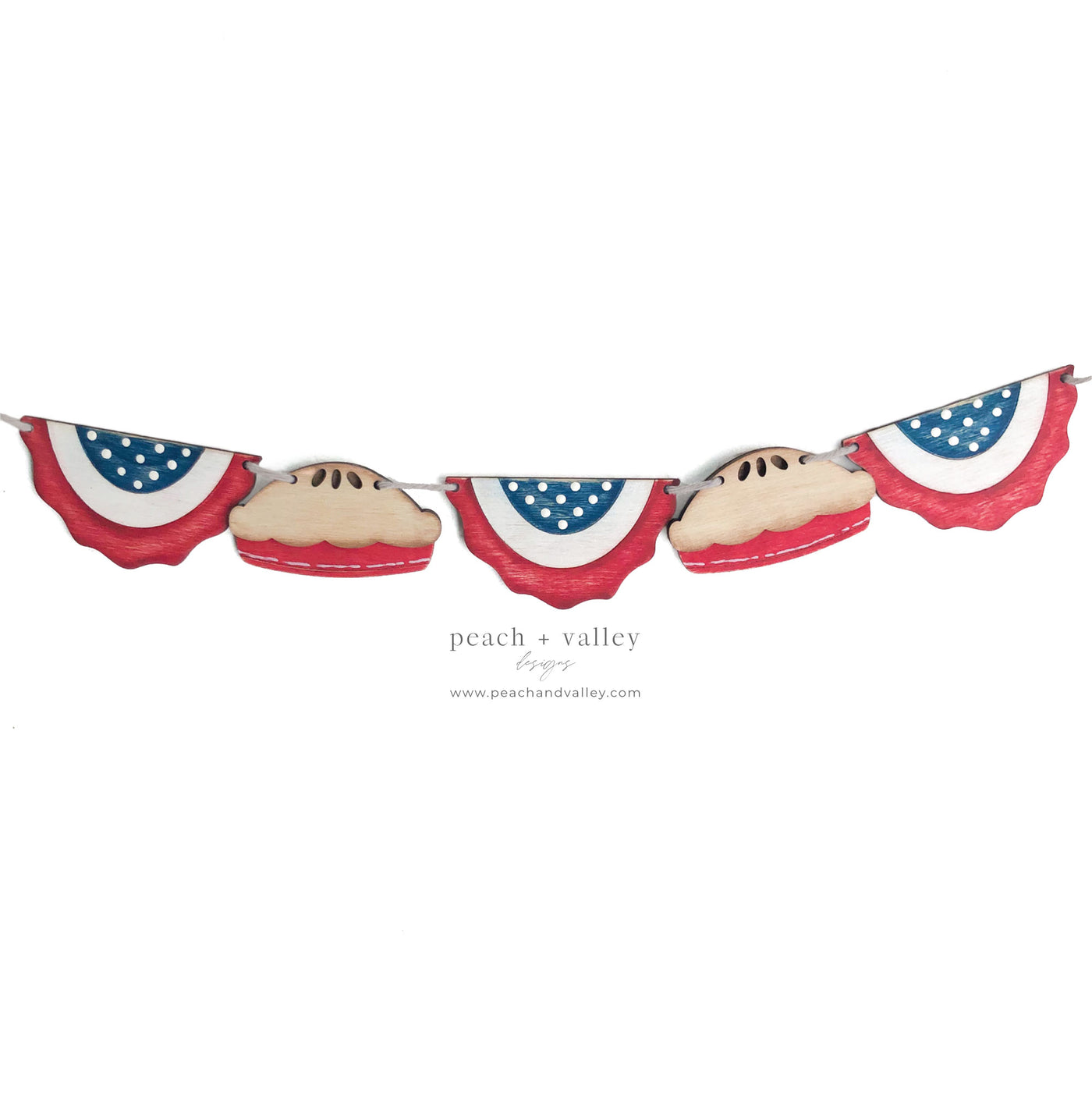 4th of July Apple Pie + Bunting Banner