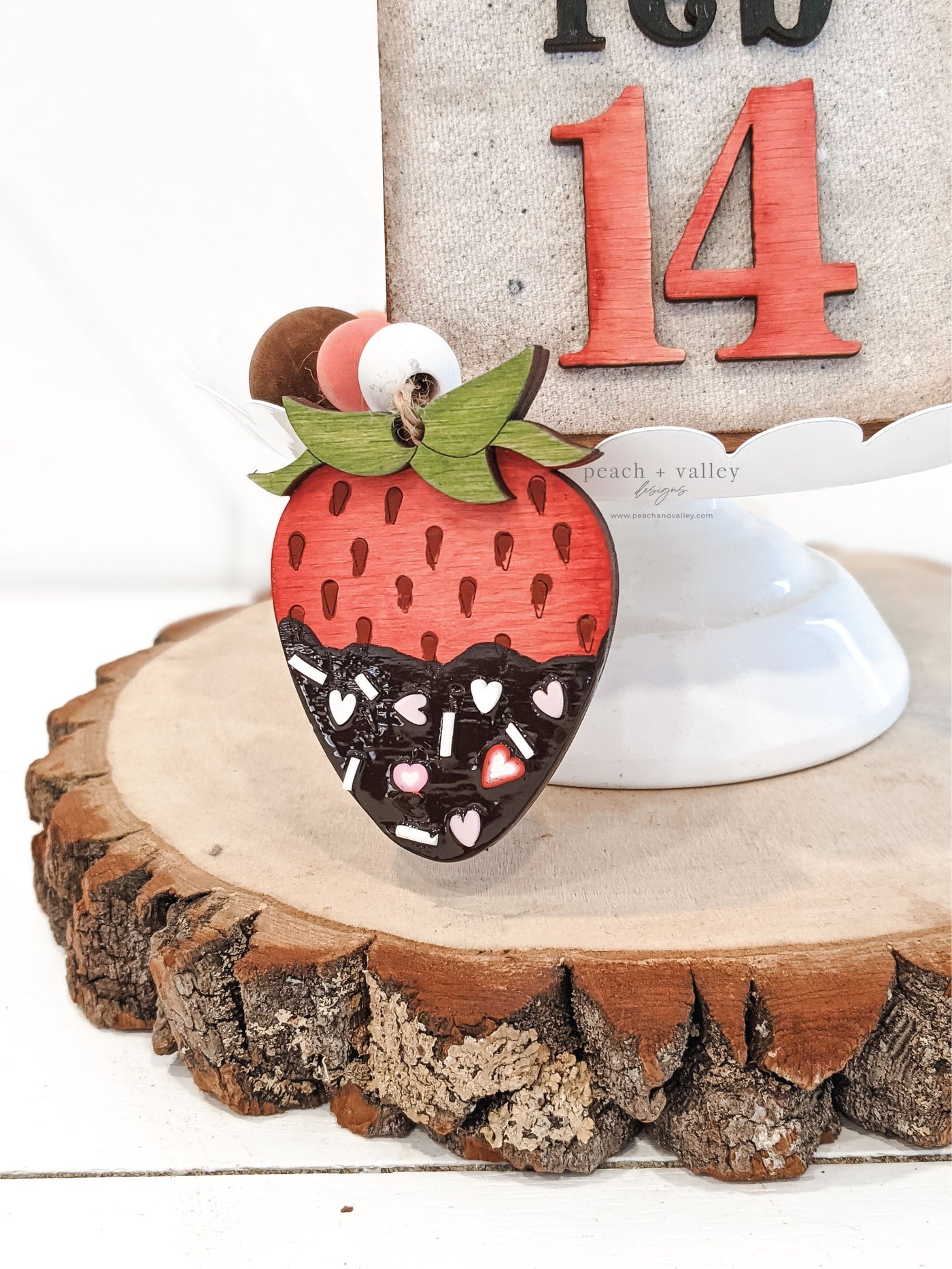 Chocolate Dipped Strawberry Garland Tag Blank