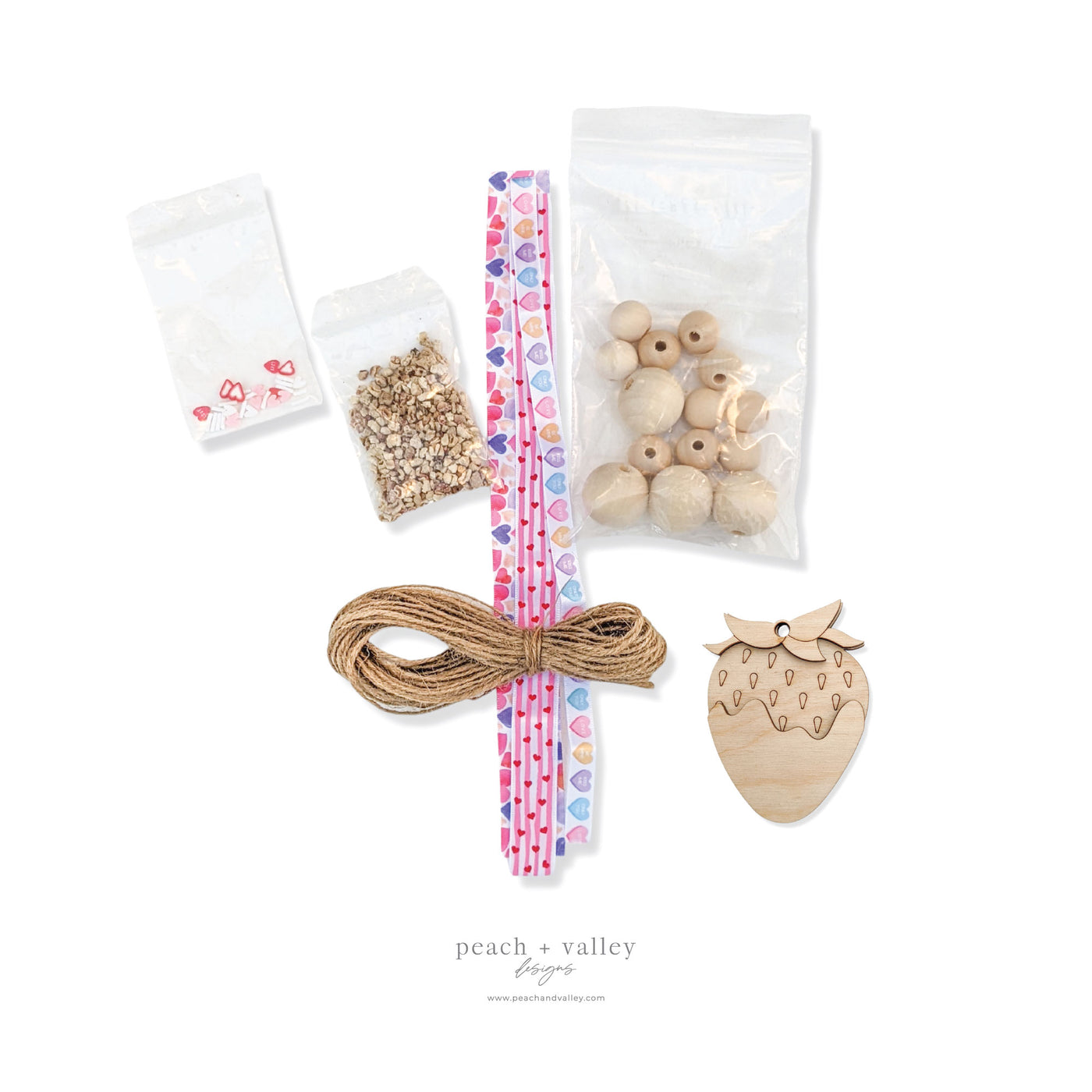 Chocolate Strawberry Beaded Garland Kit