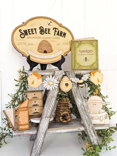 Sweet Bee Farm Sign Cut File